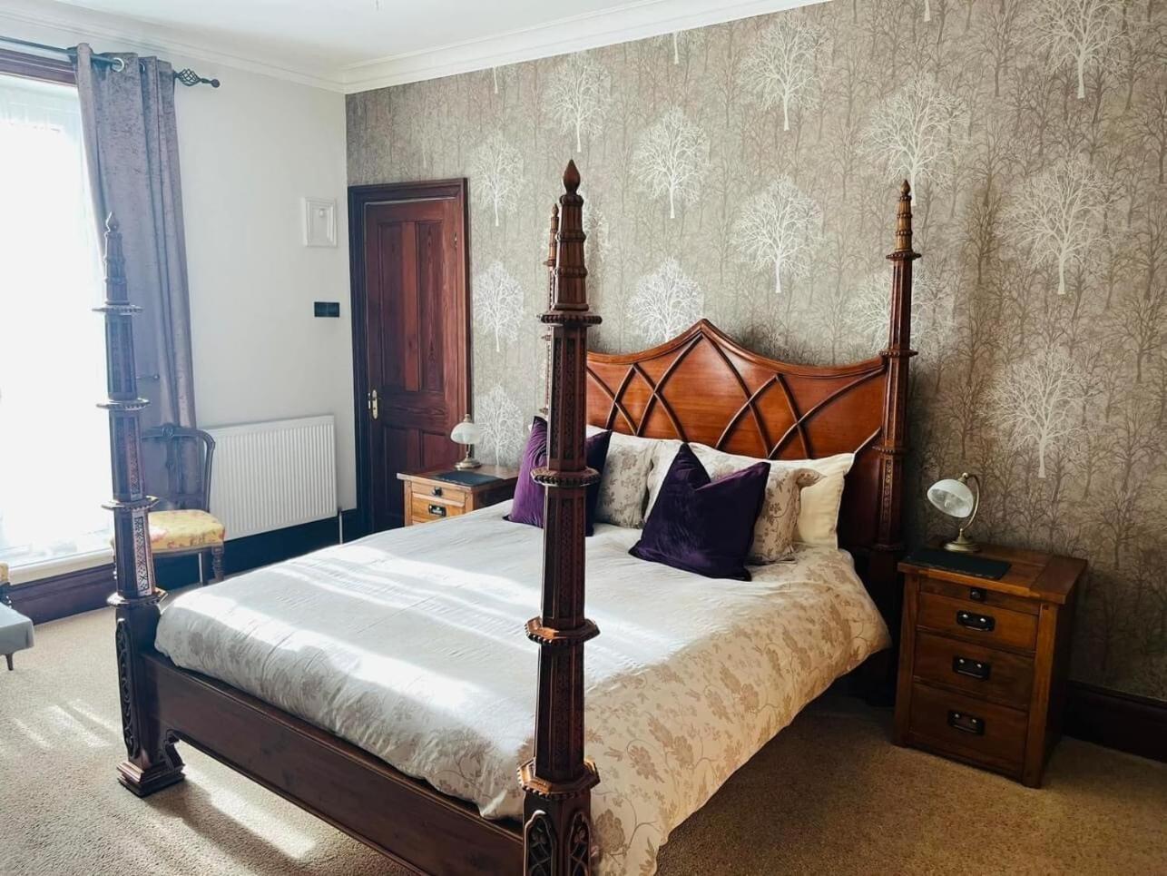 Abbotsleigh Of Whitby B&B 외부 사진